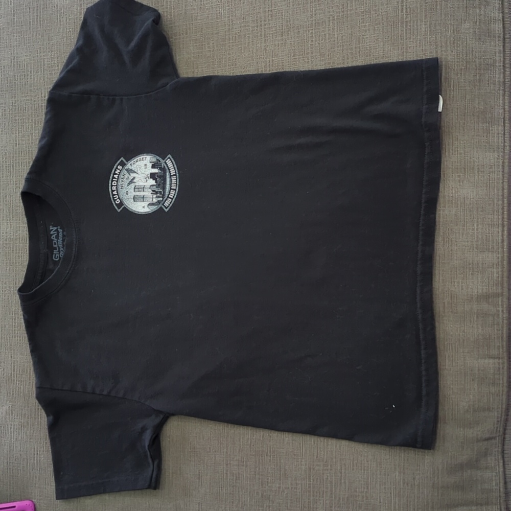 💥50% sale💥 Guardians black tee Large #b340